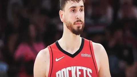 大乐透期号专家推荐：甘拿斯亚VS拉努斯阿甲质合分析